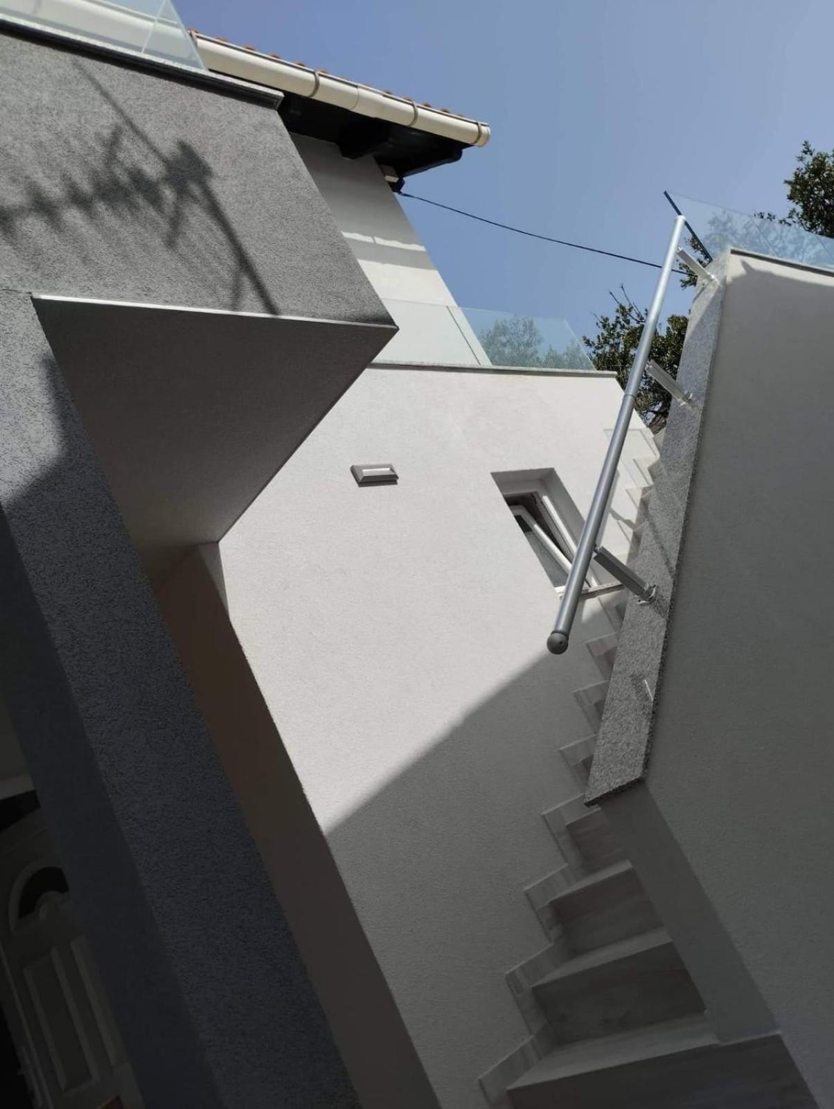 Apartment Sun Vir Ngoại thất bức ảnh